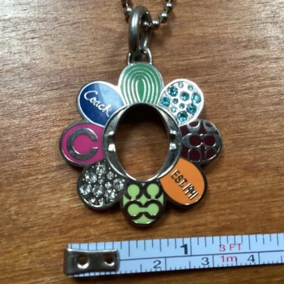 Coach Silver-tone Rare Find/Collectible Keychain/Bag Charm/Bag Tag/Hang Tag - Picture 3 of 15